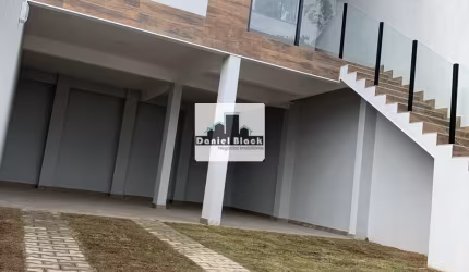 Casa de Luxo em São José da Lapa!