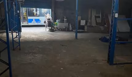 VENDE-SE IMOVEL COMERCIAL NO BRAS, SAO PAULO.