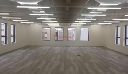 Sala Comercial 120 m², Open Space, Em Pinheiros, 24 hrs, Com 2 vagas, Rua Cardeal Arco Verde