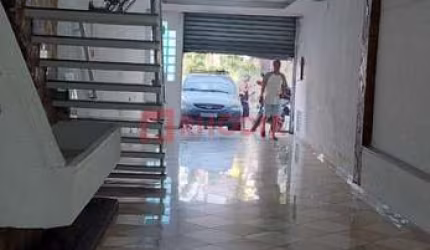 Prédio Comercial no Tucuruvi, São Paulo-SP: 2 Banheiros, 1 Vaga de Garagem, 135m² - Imperdível em Tremembé!