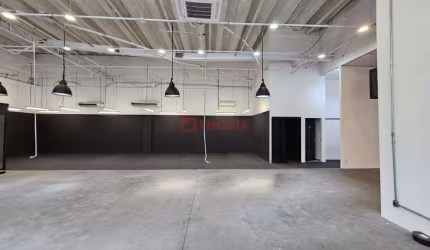LOCAÇÃO GALPÃO COMERCIAL REGIÃO DA LAPA ZONA OESTE SÃO PAULO NO E-BUSSINES PARK, 3 VAGAS