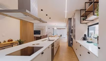 Linda casa de alto padrão no América!