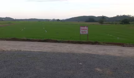 Terreno à Venda na Estrada Blumenau, Bairro Vila Nova