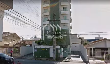 Apartamento com 1 dormitório para alugar, 45 m² por R$ 2.989,00/mês - Centro - Itajaí/SC