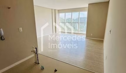 Apartamento com 2 suítes à venda, 79 m² por R$ 940.000 - Fazenda - Itajaí/SC