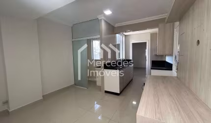 Apartamento semimobiliado com 1 dormitório à venda, 37 m² por R$ 398.000 - Centro - Itajaí/SC