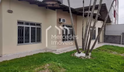 Casa à venda, 2 suítes + 4 quartos , 310 m² por R$ 1.250.000 - Dom Bosco - Itajaí/SC