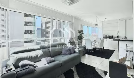 Apartamento mobiliado 1 suíte + 2 Demi suíte à venda, 102 m² por R$ 1.200.000 - Centro - Itajaí/SC