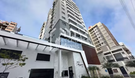 Apartamento com 1 suíte + 2 dormitórios à venda, 87 m² por R$ 900.000 - Vila Operária - Itajaí/SC