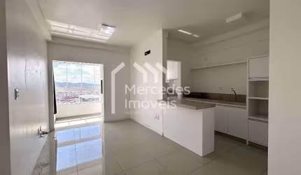 Apartamento semimobiliado com 1 suite + 1 dormitório à venda, 61 m² por R$ 730.000 - Vila Operária
