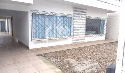Casa com 3 dormitórios à venda, 200 m² por R$ 1.550.000,00 - São João - Itajaí/SC