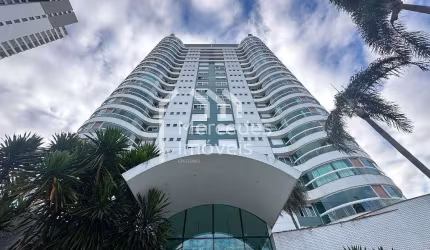 Apartamento semimobiliado com 4 suítes à venda, 184 m² por R$ 2.400.000 - Fazenda - Itajaí/SC