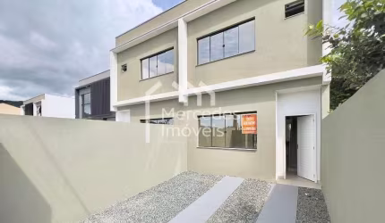 Sobrado semimobiliado, 2 suítes à venda, 80 m² por R$ 480.000 - Espinheiros - Itajaí/SC