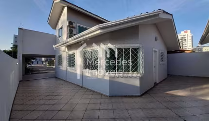 Casa para Locação 3 Quartos, 1 Suite, 4 Vagas, 300M², Dom Bosco, Itajaí - SC