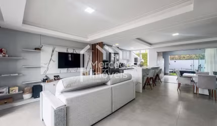 Cobertura semimobiliada à venda, R$ 2.500.000 - Praia dos Amores, Balneário Camboriú, SC