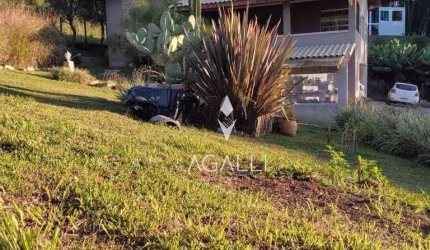 Chácara com 3 dormitórios à venda, 3402 m² por R$ 880.000,00 - Botiatuba - Mandirituba/PR