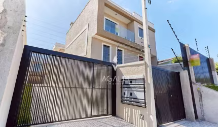Sobrado com 3 dormitórios à venda, 132 m² por R$ 780.000,00 - Jardim das Américas - Curitiba/PR