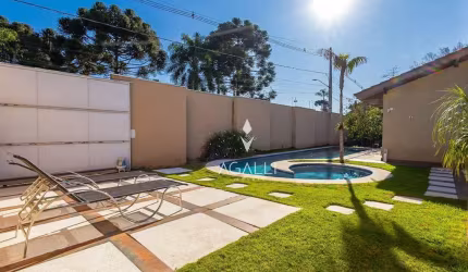 Linda casa à 10 min do Parque Tanguá mobiliada com 3 dormitórios para locação, 493 m² por R$ 15.538/mês