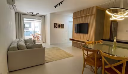 Apartamento - Padrão, para Venda em Florianópolis/SC