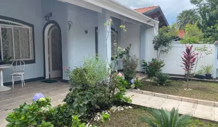 Casa térrea - 3 dormitórios - Cidade Vista Verde