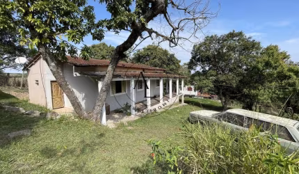 Chácara de 2.183 m² com 2 Quartos, Sala, Cozinha e Banheiro – Oportunidade Imperdível!