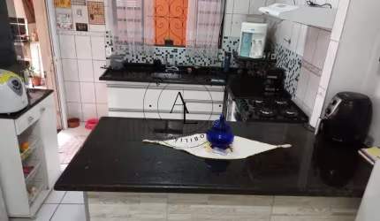 Casa Ampla com Quintal Espaçoso e Área de Lazer em Campinas!