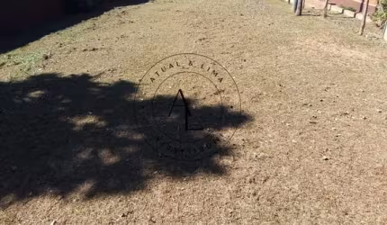 Terreno Amplo no Parque Xangrilá: Oportunidade para Construir o Seu Sonho!