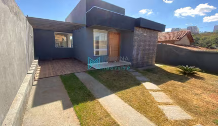 Casa com 3 quartos à venda, 100 m² por R$ 659.000 - Vila Rica - Lagoa Santa/MG