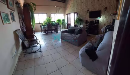 Casa com 5 quartos à venda, 334 m² por R$ 1.000.000 - Centro - Lagoa Santa/MG