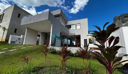 Casa em condomínio à venda, 4 quartos, 3 suítes, 4 vagas, Condomínio Alphaville Vespasiano - Vespasiano/MG