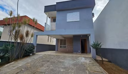 Casa em condomínio para aluguel, 3 quartos, 1 suíte, 4 vagas, Condomínio Trilhas do Sol - Lagoa Santa/MG