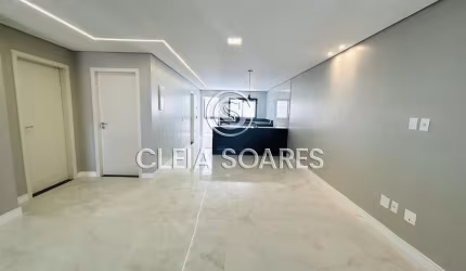 Casa Alto Padrão para Venda em Brasília, Guará II, 3 dormitórios, 1 suíte, 3 banheiros, 2 vagas