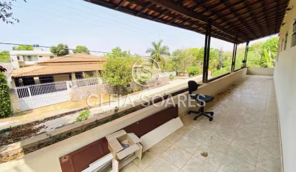 Casa Alto Padrão para Locação em Brasília, Setor Habitacional Jardim Botânico, 5 dormitórios, 2 suítes, 1 banheiro, 1 vaga