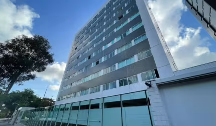 Ótimo Flat Mobiliado em Boa Viagem com 30m²