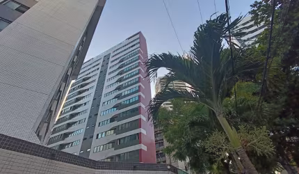 Flat em ótima localização em Boa Viagem