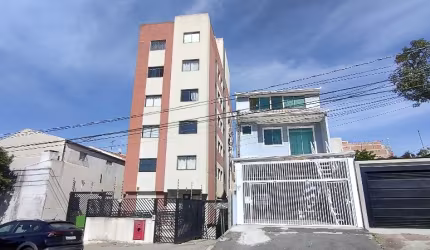 Apartamento no Novo Mundo com 1 Quarto e Garagem Coberta