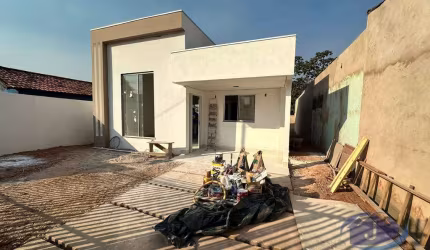 Jaudy Gestão Vende: Bela Casa com acabamento premium no Marajoara-VG
