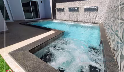 LINDA CASA TODA MOBILIÁDA SENDO À VENDA NO JARDIM ESPANHA EM MARINGÁ