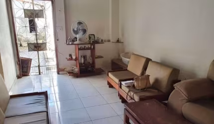 Casa para venda possui 250 metros quadrados com 6 quartos em Centro - Fortaleza - CE