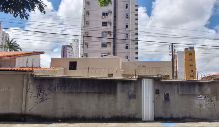 Casa Duplex para venda com 495 metros quadrados com 6 quartos em Vicente Pinzon - Fortaleza - CE