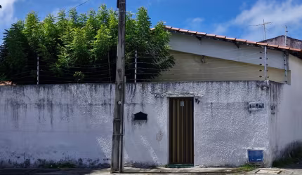 Casa Plana-Vicente  Pinzon,  R$ 400.000