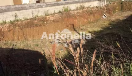Terreno à venda no bairro Charqueadas