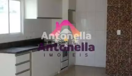 Apartamento à  venda no bairro Desvio Rizzo
