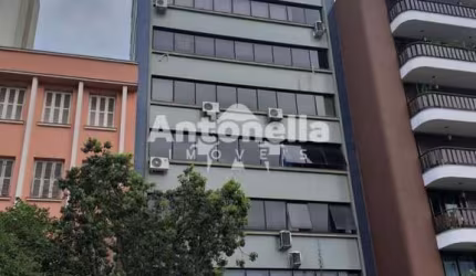 Sala Área Comercial à venda no Centro