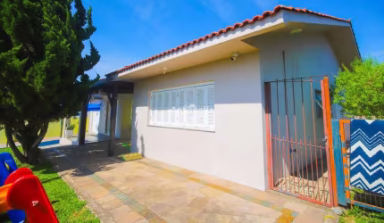 Casa à venda em Desvio Rizzo!