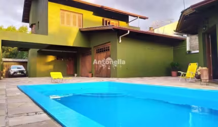 Casa à venda no Desvio Rizzo