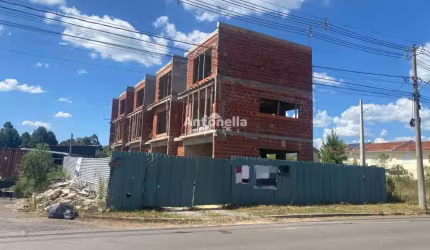 Sobrado à venda no bairro Bela Vista