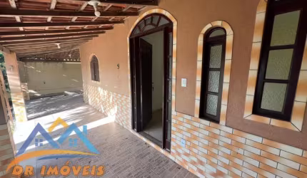 DR Linda casa 3 quartos 1 suíte com closet e hidromassagem - Unamar - Cabo Frio/RJ