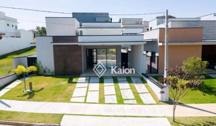 Casa com 3 dormitórios à venda no Residencial Central Parque em Salto/SP