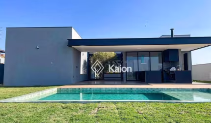 Casa moderna, térrea e com 4 suítes à venda no Condomínio Campos de Santo Antônio II em Itu/SP
